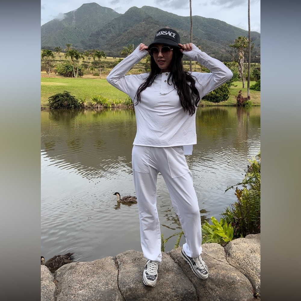 New! Cotton set , co - ord white pantsuit. Joggers. Track pants